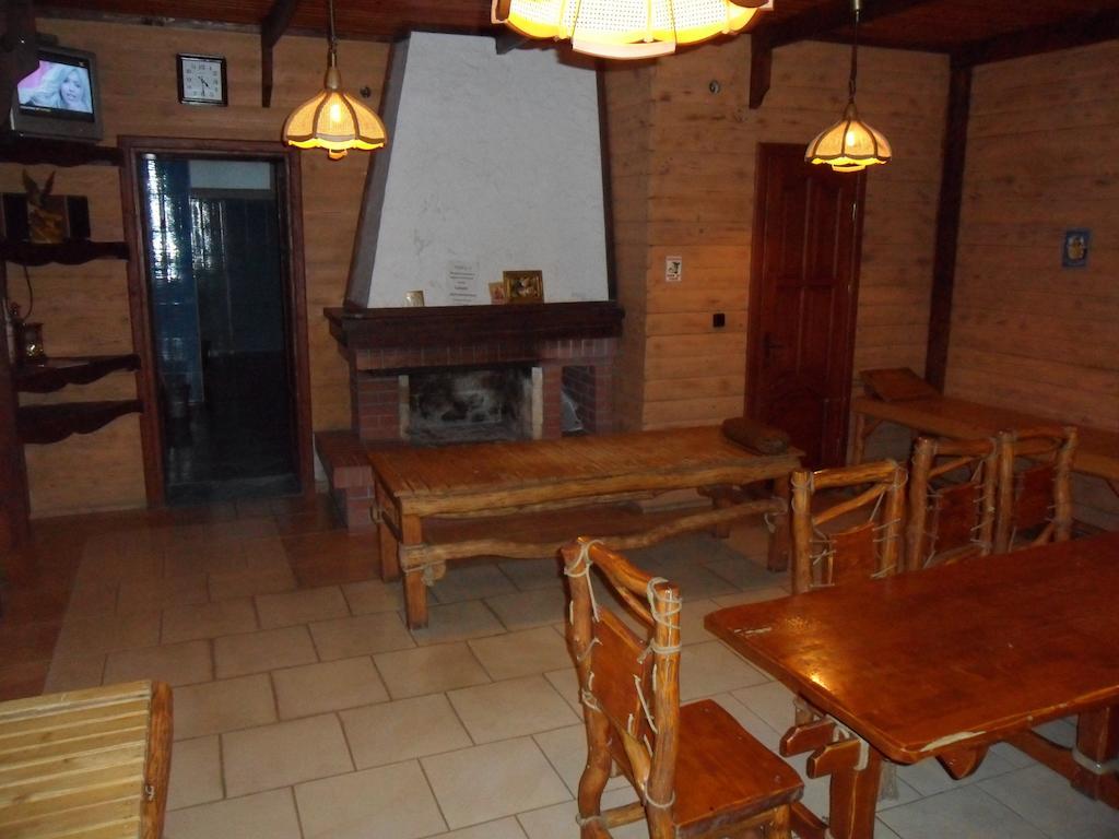 U Anity Hotel Uzhhorod Luaran gambar
